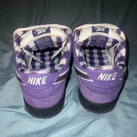 Nike Men's Purple and Black Trainers